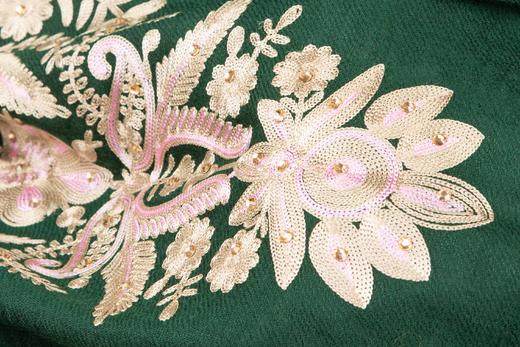 她乡悦品 豪华刺绣羊毛羊绒披肩带珍珠点缀 商品图12