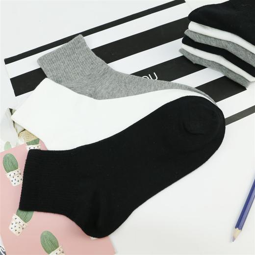 女【2双装 6双6折】丨女士新款薄款运动袜中筒袜时尚运动潮流素色【2122103】 商品图0