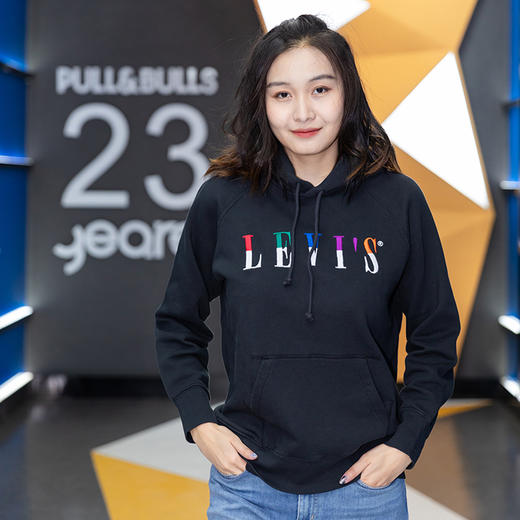 Levis李维斯 女士黑色加绒连帽套头卫衣359460247 商品图0
