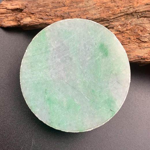 派瑞翡翠 翡翠原石 糯种 绿色 商品图1