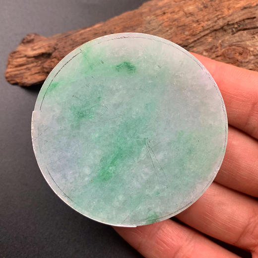 派瑞翡翠 翡翠原石 糯种 绿色 商品图2