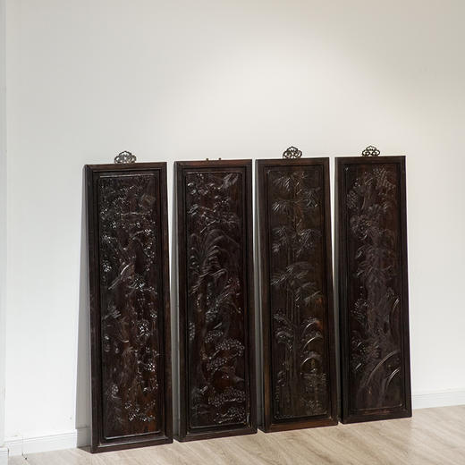 清代  紫檀铲地浮雕梅花竹菊四条屏 商品图4