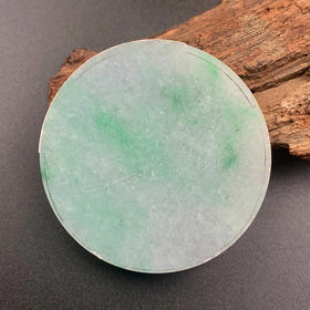 派瑞翡翠 翡翠原石 糯种 绿色