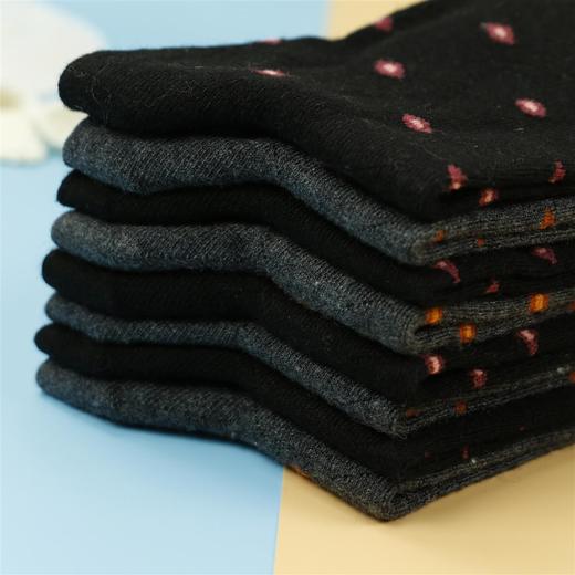 【特价59元2双】【羊绒袜】【可积分兑换】女士冬季印花羊绒袜舒适柔软女袜中筒冬袜【822802】 商品图4