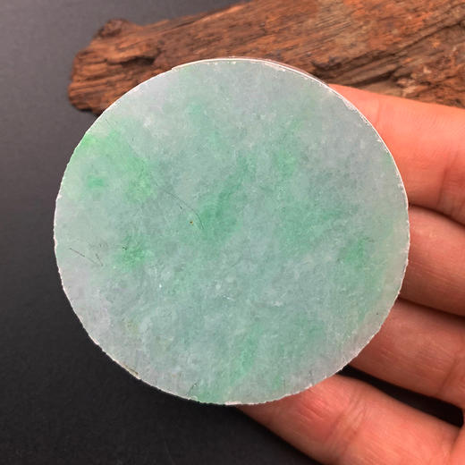 派瑞翡翠 翡翠原石 糯种 绿色 商品图2