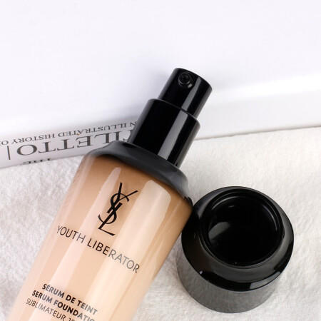 圣罗兰妍活青春粉底液B10#SPF20PA++ 商品图3