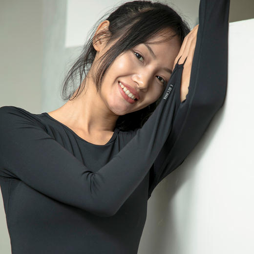 芮柯LRECNAVA健身房运动上衣女健身裸感速干衣长袖瑜伽服T恤跑步 商品图3