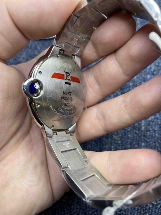 限时特价 卡地亚蓝气球系列 男款大号42mm 搭载定制全自动机械机芯 商品图5