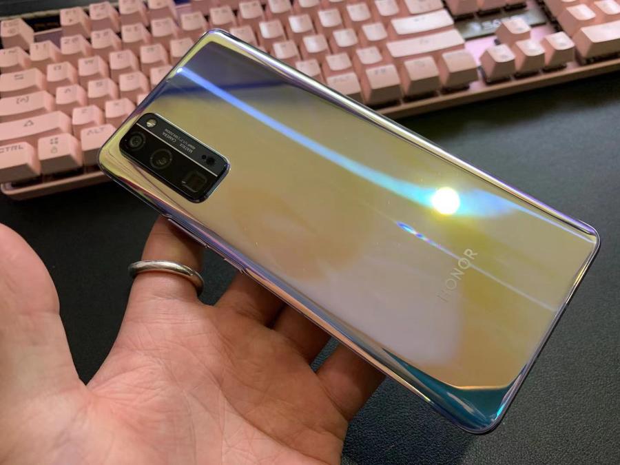 【二手精品】荣耀30pro 8 128 流光幻境 还有大半年保修,九五新 只需