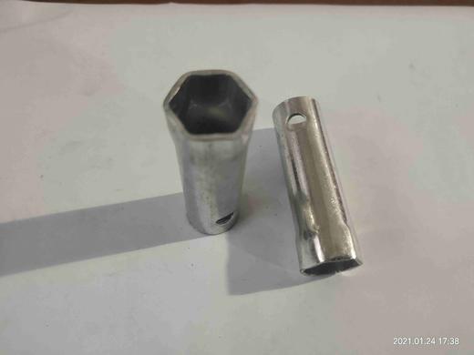 【货号07313】汽油锯套筒扳手 油锯修理包扳手17MM套筒 商品图2