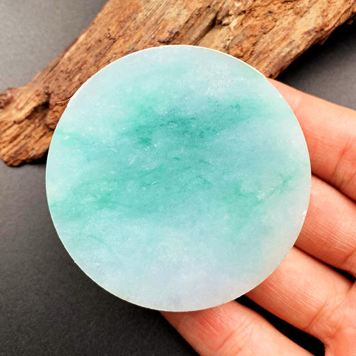 派瑞翡翠 翡翠原石 糯种 绿色 商品图2