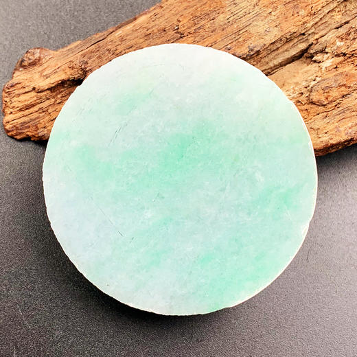 派瑞翡翠 翡翠原石 糯种 绿色 商品图2