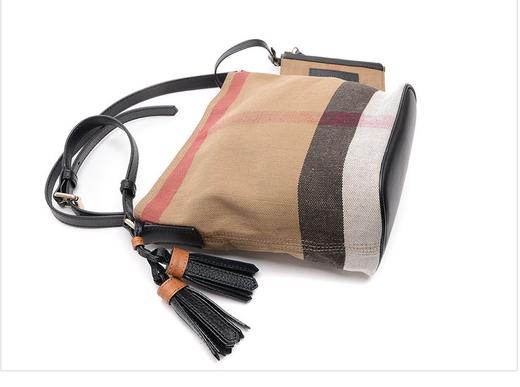 Burberry  博柏利女士斜挎包110157586  HmallJPY带授权招加盟代理 商品图1