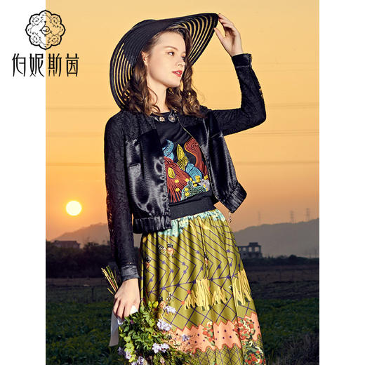 【伯妮斯茵】1T6571- T恤 -《燃烧的灵魂》--埃顿花园的记忆 商品图2