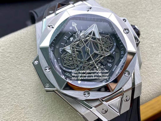 Hublot 恒宝 宇舶 计时机械款 剑锋 全新Big Bang Sang Bleu II 刺青腕表  再次与知名刺青工作室Sang Bleu合作，推出又款利用几何图形巧妙构思的刺青ll腕表 商品图8