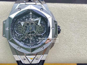 Hublot 恒宝 宇舶 计时机械款 剑锋 全新Big Bang Sang Bleu II 刺青腕表  再次与知名刺青工作室Sang Bleu合作，推出又款利用几何图形巧妙构思的刺青ll腕表