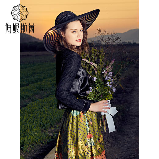 【伯妮斯茵】1T6571- T恤 -《燃烧的灵魂》--埃顿花园的记忆 商品图4