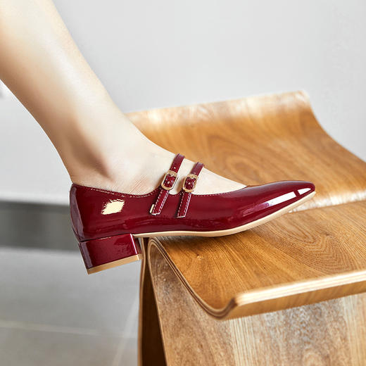 西遇粗跟单鞋女浅口新款方头双搭扣玛丽珍鞋女复古奶奶鞋20213011 商品图2