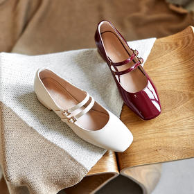 西遇粗跟单鞋女浅口新款方头双搭扣玛丽珍鞋女复古奶奶鞋20213011