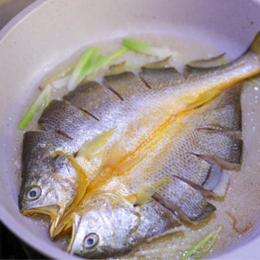【黄鱼鲞 250g*3条+送250g*1条】| 肉质鲜嫩，紧实刺少，新鲜黄鱼制作，开袋即烹 商品图2