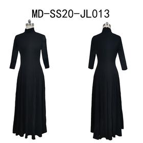 高领修身大摆连衣裙黑色