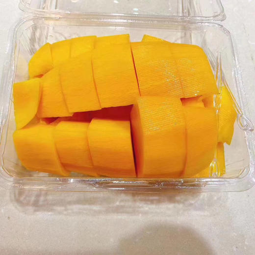 🥭炒鸡好的水仙芒，芒果中的极品，香如清雅的水仙花🌸咬下去丰盈的水分和甜蜜的味道刺激着味蕾，是每一个姑娘心中的圣果。6只精装 商品图4