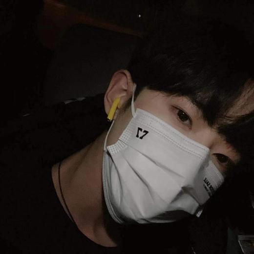 预售 SMFK NOTFORSALE合作kou罩（一包七只）黑/白[福利品] 商品图1