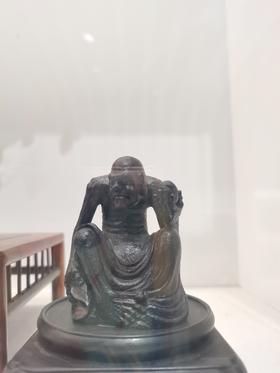 瘦骨罗汉°小叶紫檀