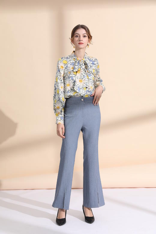 前中弧形破刀撞色明线微喇裤 商品图1