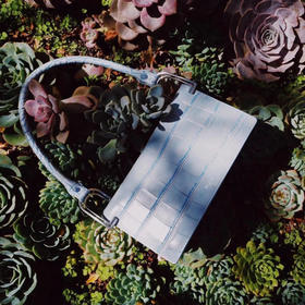 APEDEMOD春季新款方块包(链条单独拍).潮快闪[福利品]