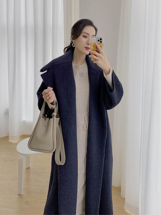 米杏色羊毛针织连衣裙 商品图4