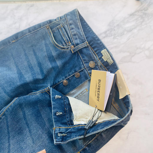 【女款牛仔小脚裤】-现货 商品图3