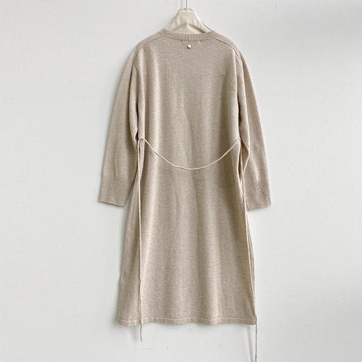 米杏色羊毛针织连衣裙 商品图7