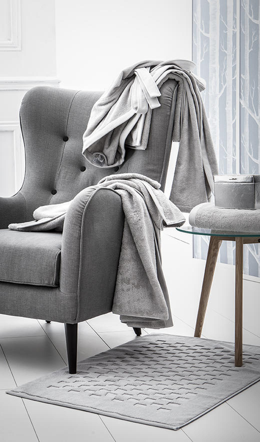 AT邸尔铂 · 法国进口奢华家纺伊桑Essentiel 基础单色系列浴室防滑垫 商品图1