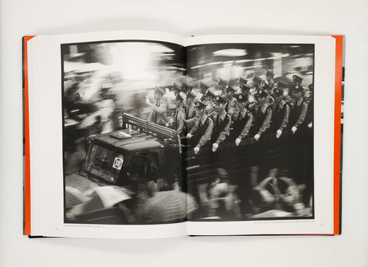 《模糊的边界》余海波 /一位摄影师的深圳三十年/中国文联出版社 商品图2