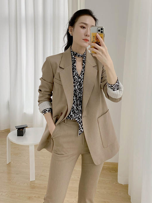 白色豹纹飘带衬衫 商品图1