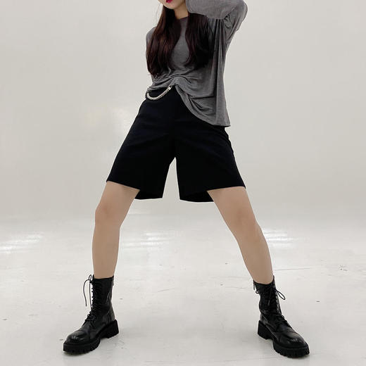 社群专属秒杀 | THESOWING 新款真皮厚底中筒马丁靴女鞋（码数正，脚瘦选小一码）[福利品] 商品图3