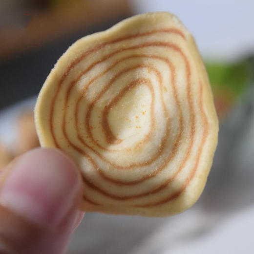 12元购广西梧州桂香苑海盐脆片猫耳朵猫耳酥年货休闲零食大礼包 商品图2