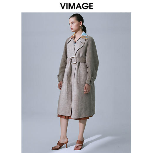  VIMAGE纬漫纪春季新款气质翻领收腰廓形显瘦长款羊毛呢大衣女V1514102 商品图1