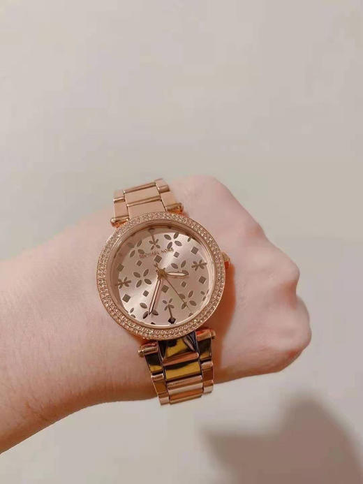 国内现货  MICHAEL KORS/MK 玫瑰金 镂空花朵女表手表33mm表盘 商品图3