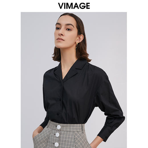 VIMAGE纬漫纪纯棉黑衬衫女休闲百搭长袖衬衣VV1509105D 商品图1