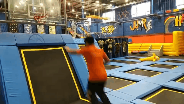 1231123.gif