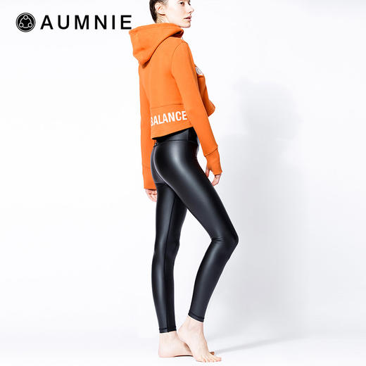 新品 | 仿皮高腰无缝加绒长裤 Shine Pants With Fleece 商品图4