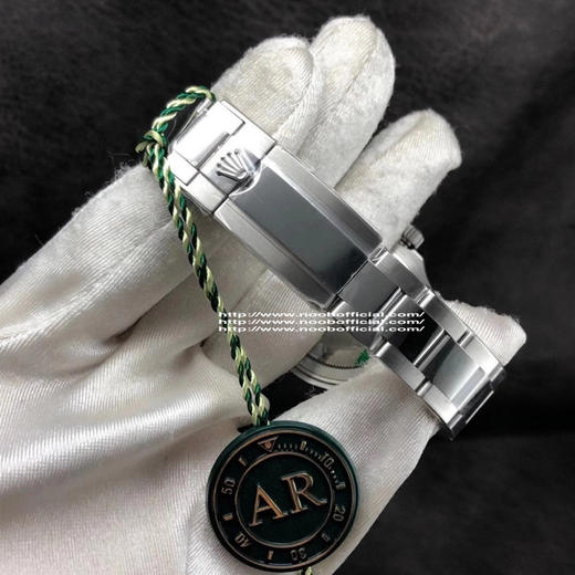 AR劳‌力‎士官​方‌904钢材​陆​续具备‌全‎系​列产‎品:          率‌先‌出产​劳  力‌士904L钢材“钢圈‌游​艇​YM系列”。 商品图11