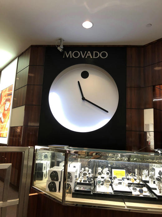 新到货 国内现货 Movado 摩凡陀 博物馆系列石英男表 商品图11