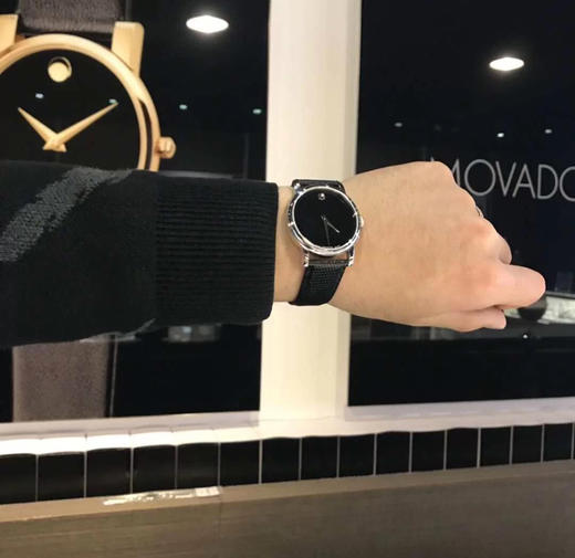 新到货 国内现货 Movado 摩凡陀 博物馆系列石英男表 商品图9