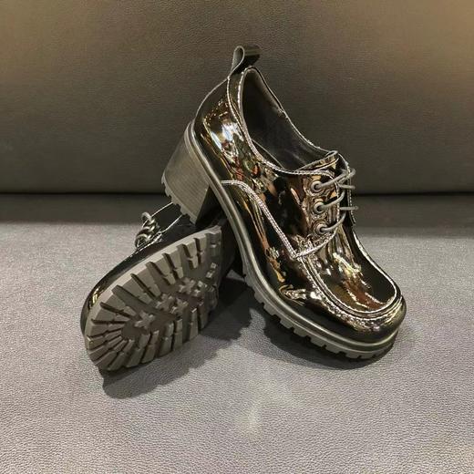 lfgj jeans BR102春季新品英伦系带头层牛漆皮深口单鞋 商品图2