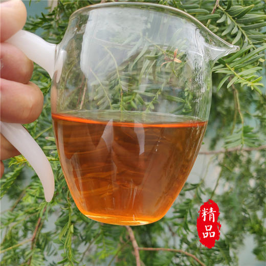 174     实惠老生茶！！！勐宋老生茶，一品堂出品，荣获2007年首届广州茶叶购物节“畅销品”。每片仅售80元。 商品图4