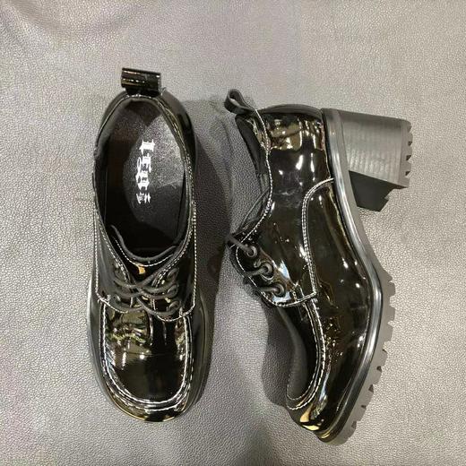 lfgj jeans BR102春季新品英伦系带头层牛漆皮深口单鞋 商品图3