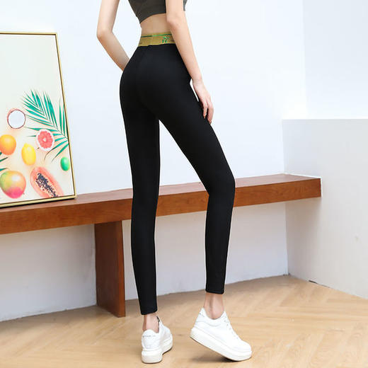 【超值两条装！百搭养肤小黑裤】秋恋生活  柠檬VC小黑裤，吸湿润肤收腰显瘦，显腿长魔术裤小脚裤女，加绒加厚高腰铅笔裤子 商品图2